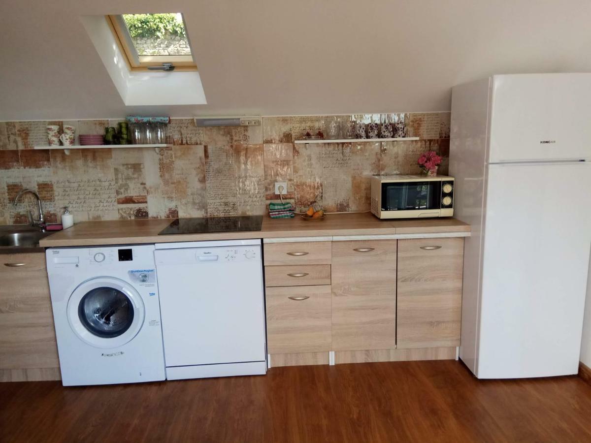 Apartman Slava Tisno Exteriér fotografie