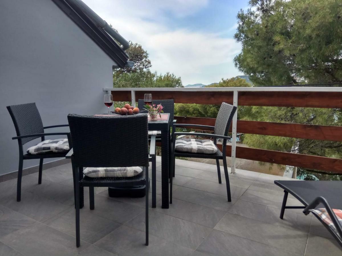 Apartman Slava Tisno Exteriér fotografie