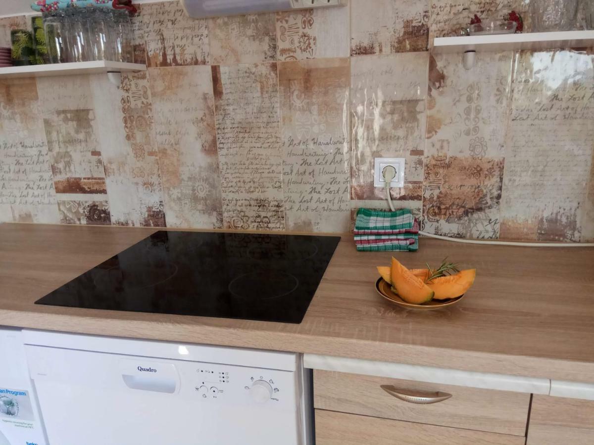 Apartman Slava Tisno Exteriér fotografie